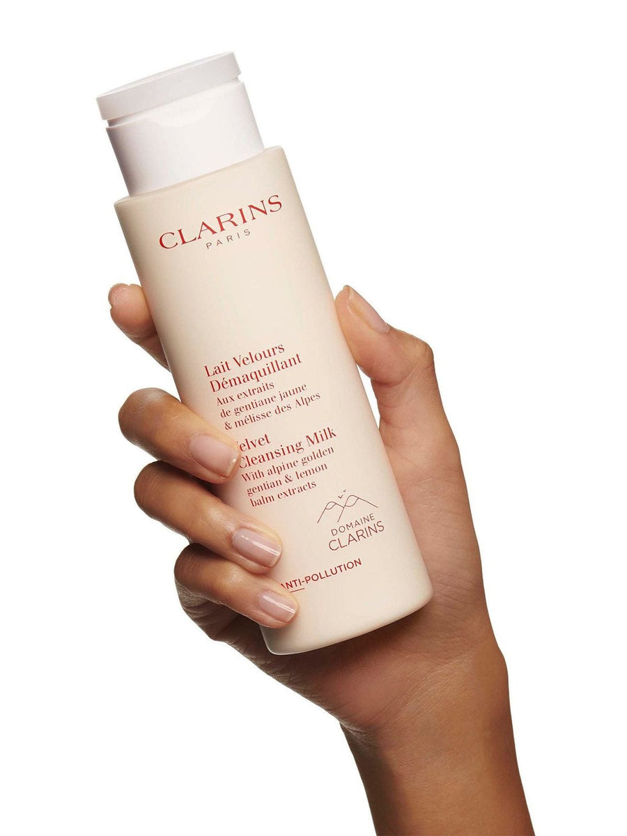 Clarins Velvet Cleansing Milk