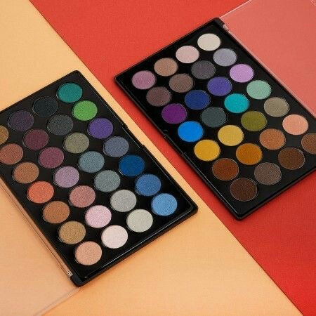 BH Cosmetics Foil Eyes - 28 Color Eyeshadow Palette
