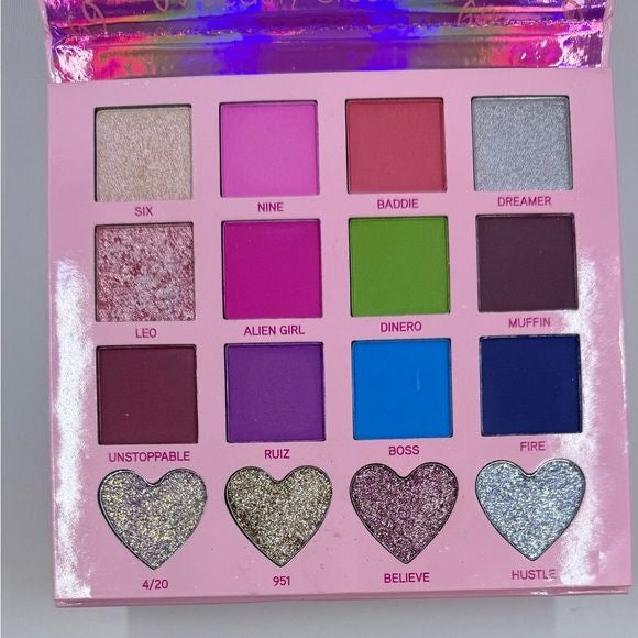 BEAUTY CREATIONS x Annette 69 Eyeshadow Palette