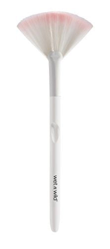 WET N WILD Fan Brush